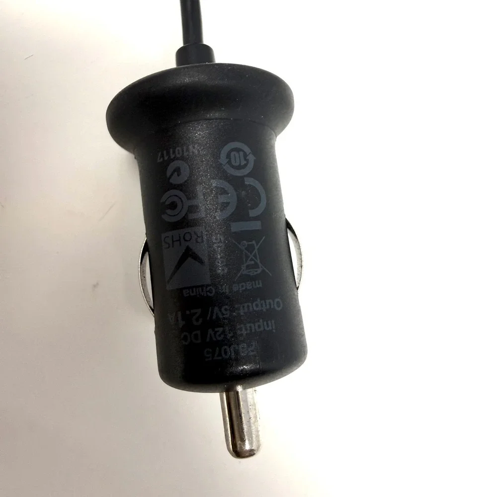 Belkin‎ Car Charger with Built-in Lightning Cable 2.1A 10W Black F8J075 iPhone